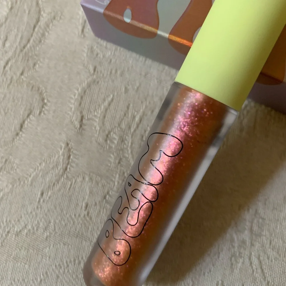 Made by Mitchell Hollipop Beam LipGloss in Gloaming BNIB